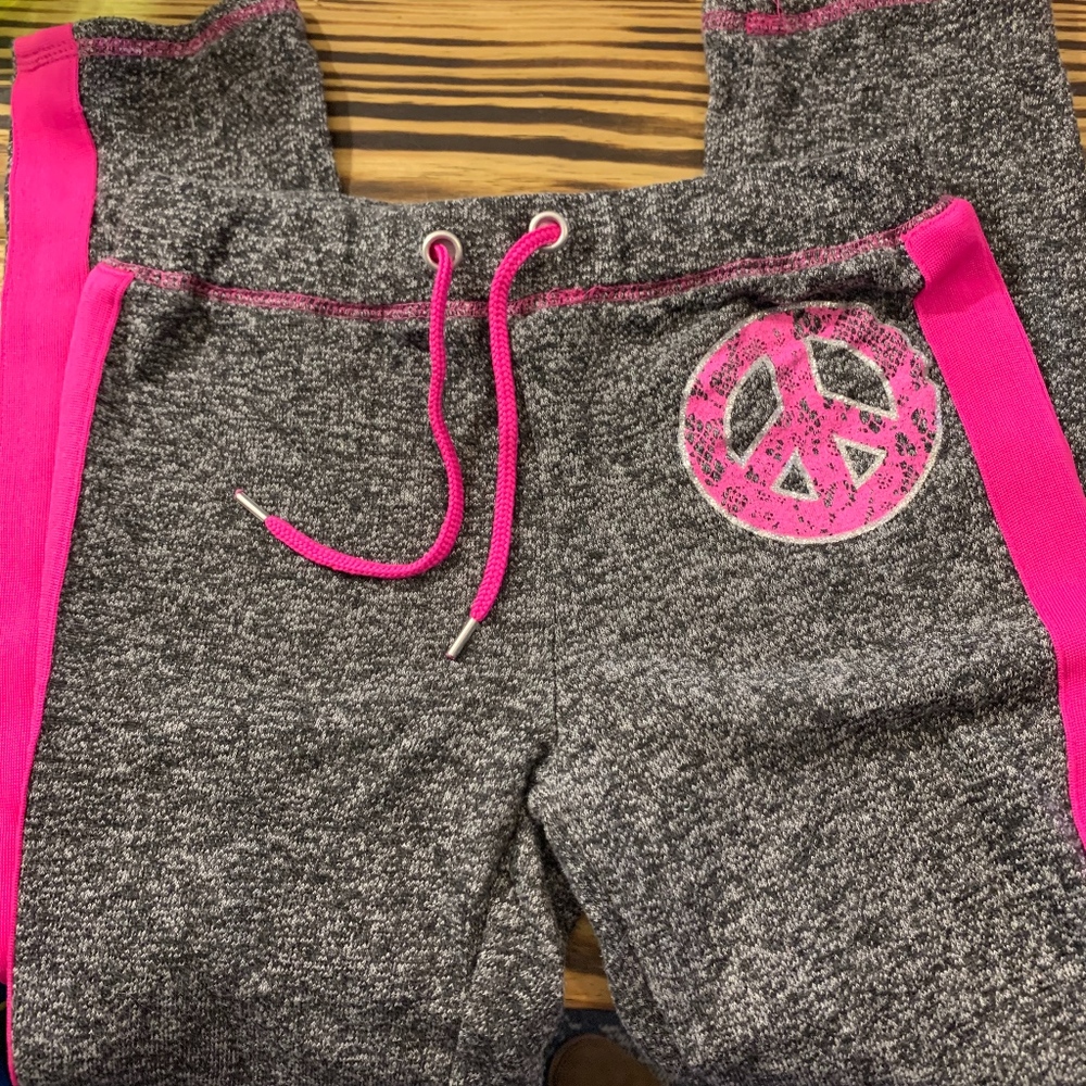 Derek Heart Girl gray/pink lounge pants - Picture 1 of 4